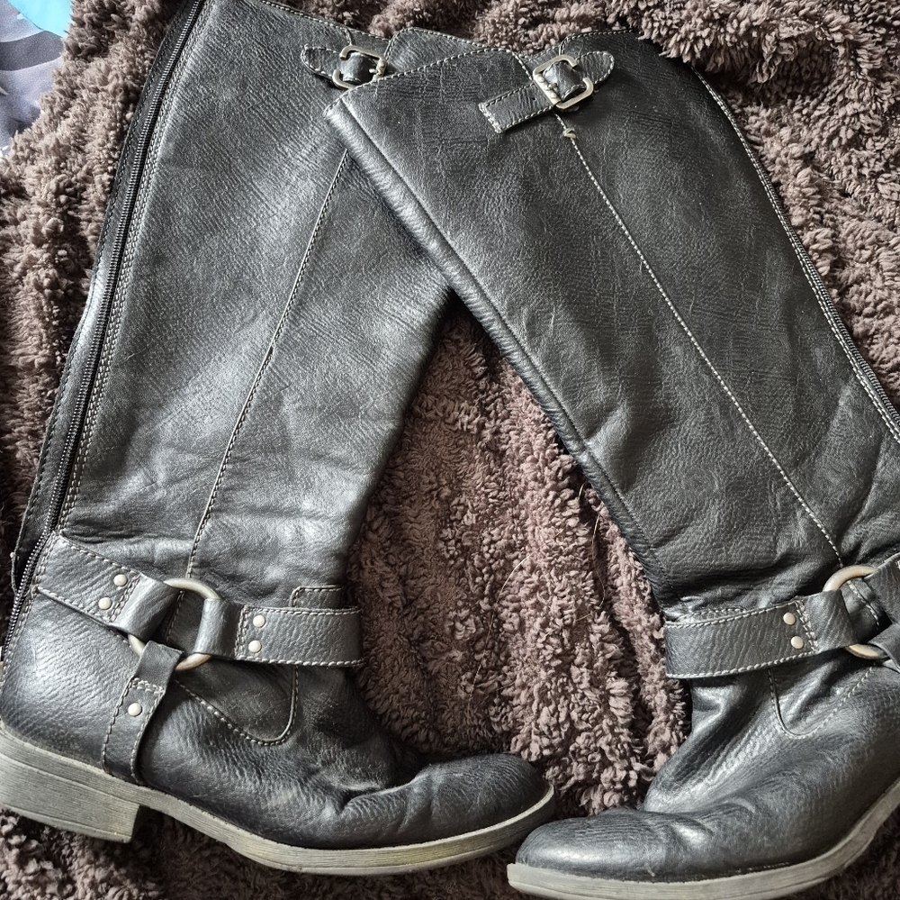 Black High Leather Boots